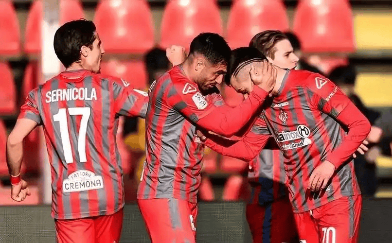 意甲焦点战：克雷莫纳VSAC米兰深度剖析